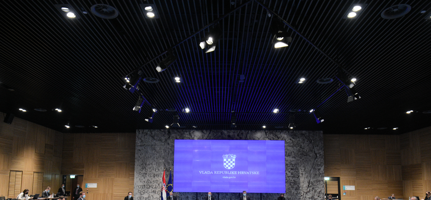 Sjednica Vlade: Pad broja novozaraženih u odnosu na prošli tjedan, kazne za nepoštivanje obveze predočenja COVID potvrde